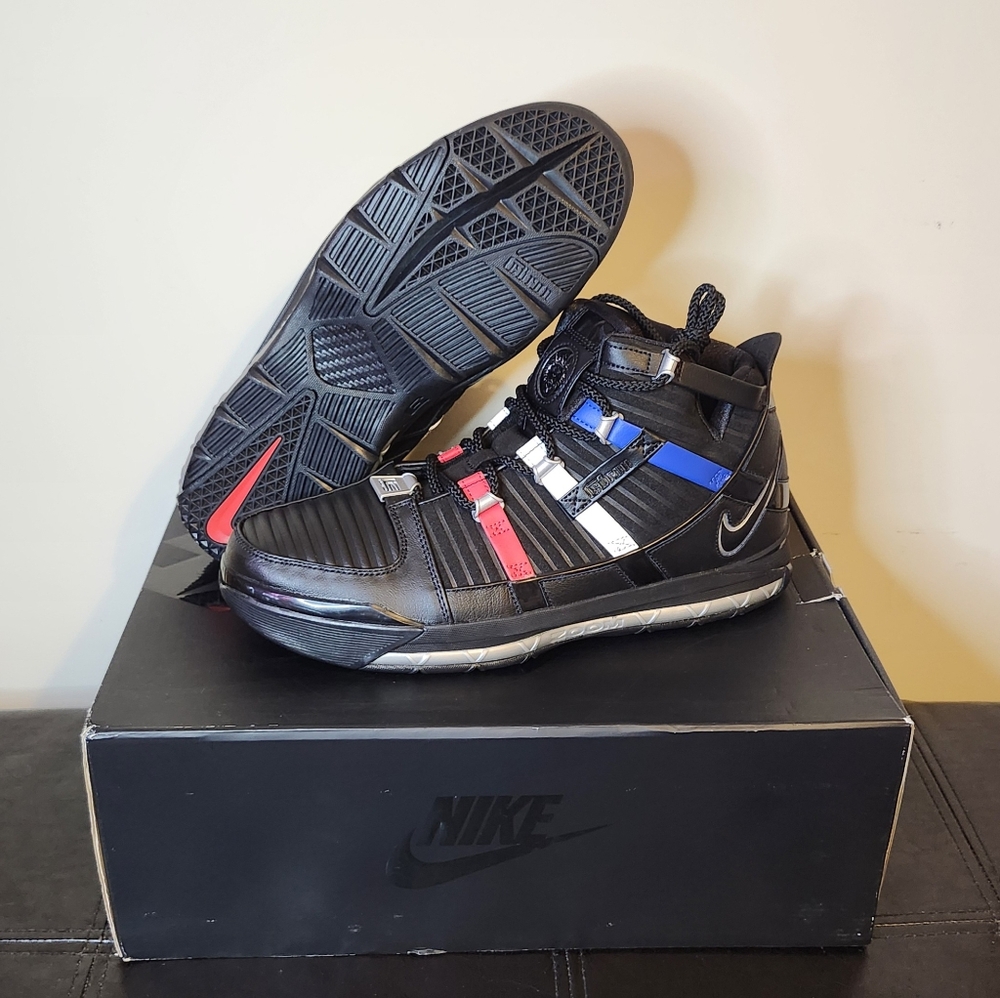 Nike Zoom Lebron 3 Qs " The Shop " Shoes